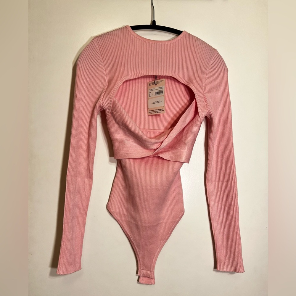 Missguided Pink Twist Front Long Sleeve Ribbed Bodysuit